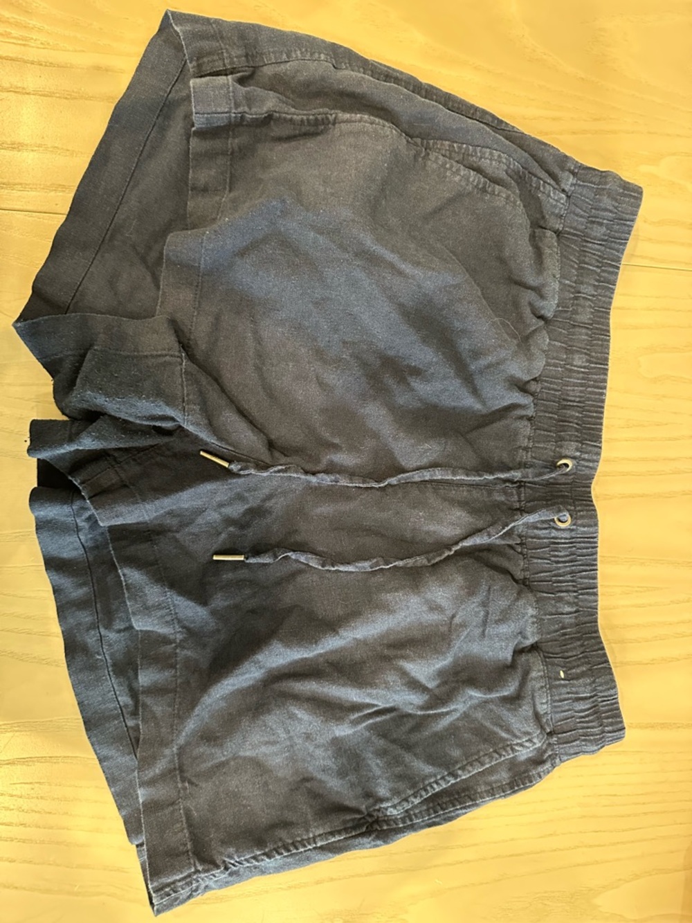 GAP women's dark blue linen shorts